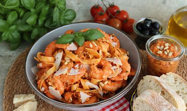 Garnelen-Pasta "Pesto Rosso"